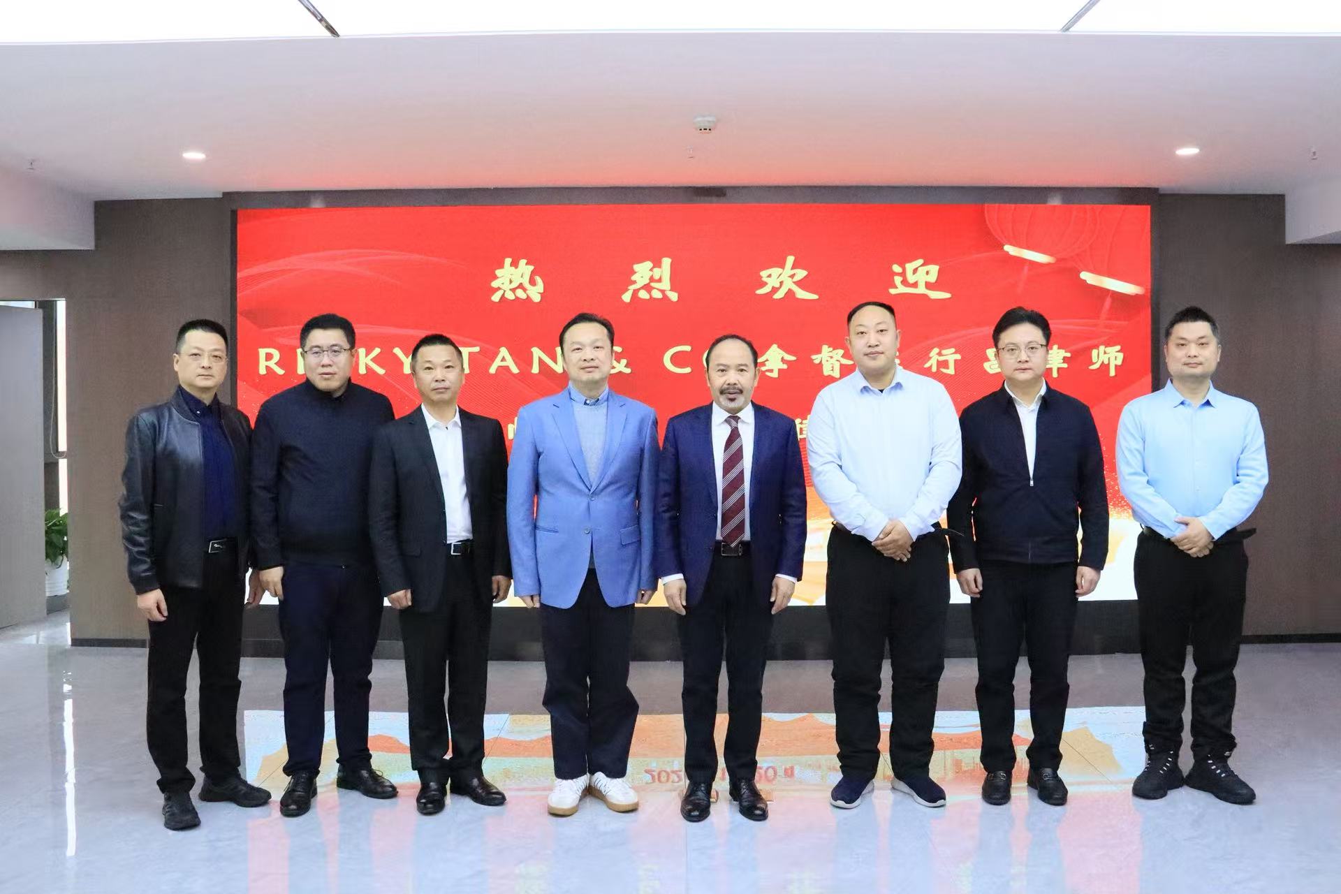 2dcb1a06c538ea187f38c6a6a8608462.jpg 2dcb1a06c538ea187f38c6a6a8608462.jpg