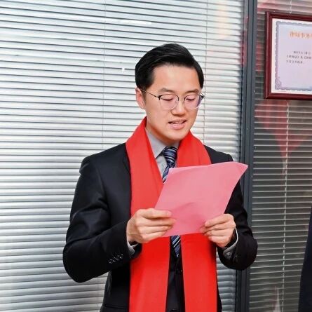 林迪.jpg 林迪.jpg